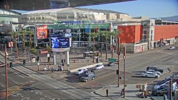 Weather camera view of Palomar Hotel.