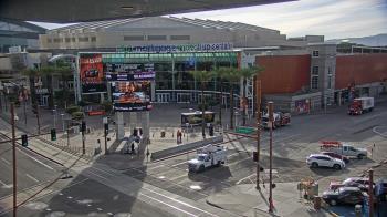 Weather camera view of Palomar Hotel.