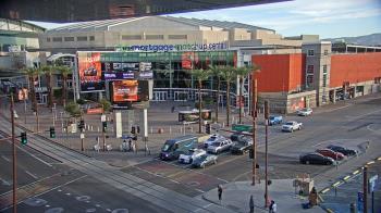 Weather camera view of Palomar Hotel.