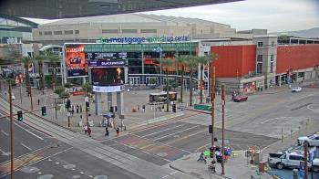 Weather camera view of Palomar Hotel.