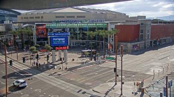 Weather camera view of Palomar Hotel.