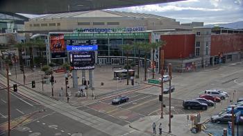 Weather camera view of Palomar Hotel.