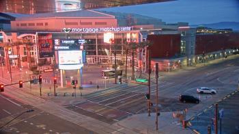 Weather camera view of Palomar Hotel.