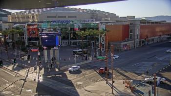 Weather camera view of Palomar Hotel.