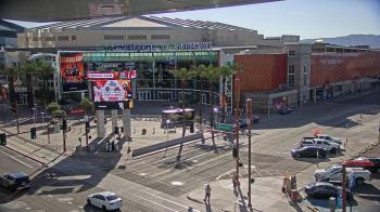 Weather camera view of Palomar Hotel.