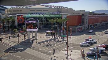 Weather camera view of Palomar Hotel.