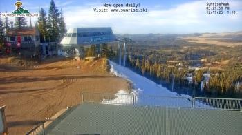 Weather camera view of Sunrise Park Resort 10650 ft elev.