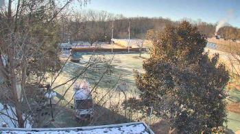 Weather camera view of German School of Washington.
