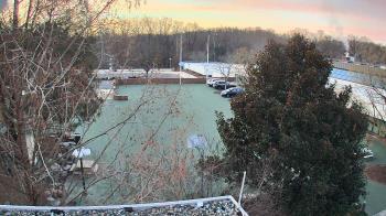 Weather camera view of German School of Washington.