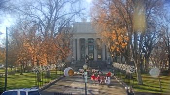 Weather camera view of Prescott Courthouse Square.