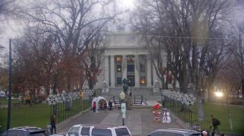 Weather camera view of Prescott Courthouse Square.