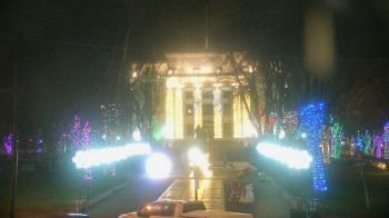 Weather camera view of Prescott Courthouse Square.