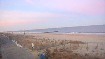 Weather camera view of Boardwalk Plaza Hotel.
