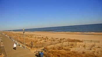 Weather camera view of Boardwalk Plaza Hotel.