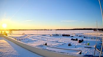 Weather camera view of North Putnam MS.