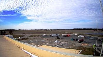 Weather camera view of North Putnam MS.