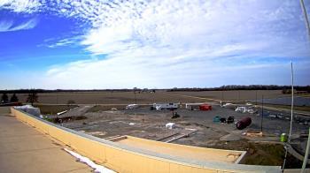 Weather camera view of North Putnam MS.