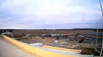 Weather camera view of North Putnam MS.