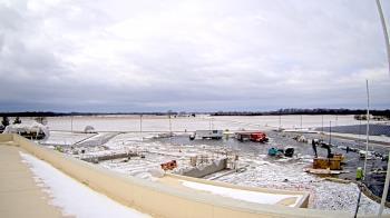 Weather camera view of North Putnam MS.