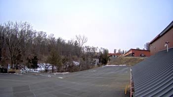 Weather camera view of Rockland County Highway Garage.