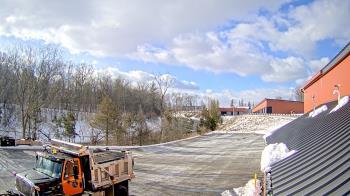 Weather camera view of Rockland County Highway Garage.