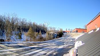 Weather camera view of Rockland County Highway Garage.