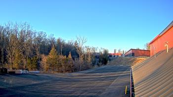 Weather camera view of Rockland County Highway Garage.