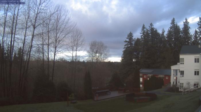 Weather camera view of The Overlake School.
