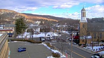 Weather camera view of Village of Suffern.
