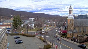 Weather camera view of Village of Suffern.
