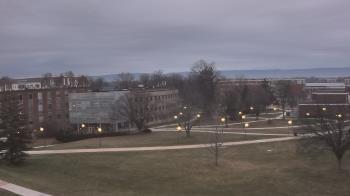 Weather camera view of Shippensburg Univ Of Pennsylvania.