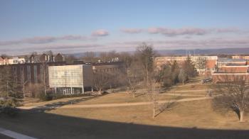 Weather camera view of Shippensburg Univ Of Pennsylvania.