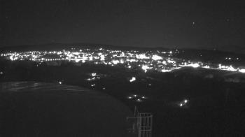 Weather camera view of Round Valley HS 7100 ft elev.