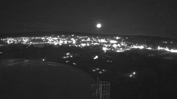 Weather camera view of Round Valley HS 7100 ft elev.