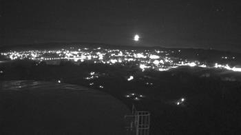 Weather camera view of Round Valley HS 7100 ft elev.