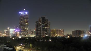 Weather camera view of St Thomas High School.