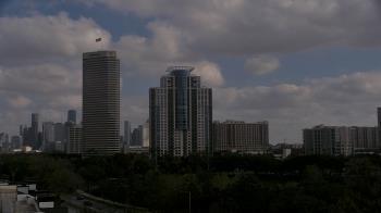Weather camera view of St Thomas High School.