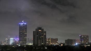 Weather camera view of St Thomas High School.