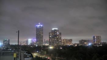 Weather camera view of St Thomas High School.