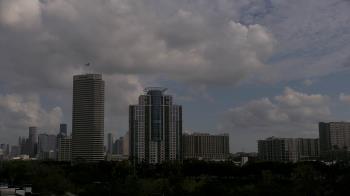 Weather camera view of St Thomas High School.