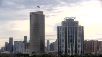 Weather camera view of St Thomas High School.