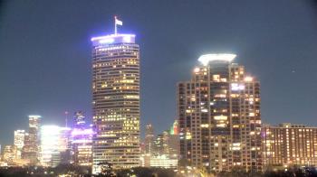 Weather camera view of St Thomas High School.