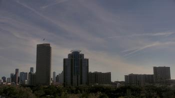 Weather camera view of St Thomas High School.