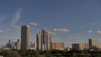 Weather camera view of St Thomas High School.