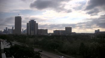 Weather camera view of St Thomas High School.