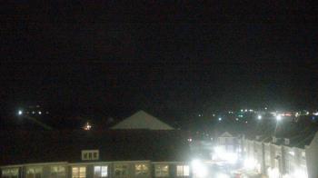 Weather camera view of Elaine E. Thompson Elementary School.