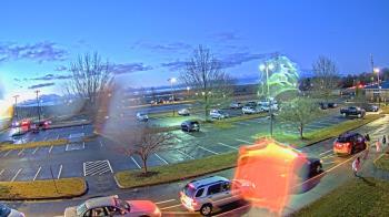Weather camera view of Cloverleaf ES.