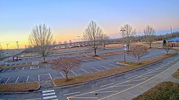 Weather camera view of Cloverleaf ES.