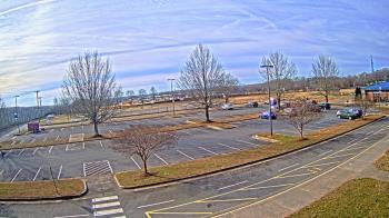 Weather camera view of Cloverleaf ES.