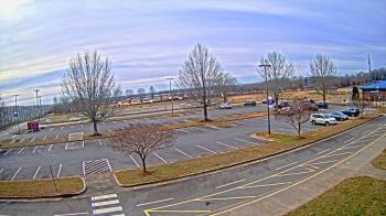 Weather camera view of Cloverleaf ES.